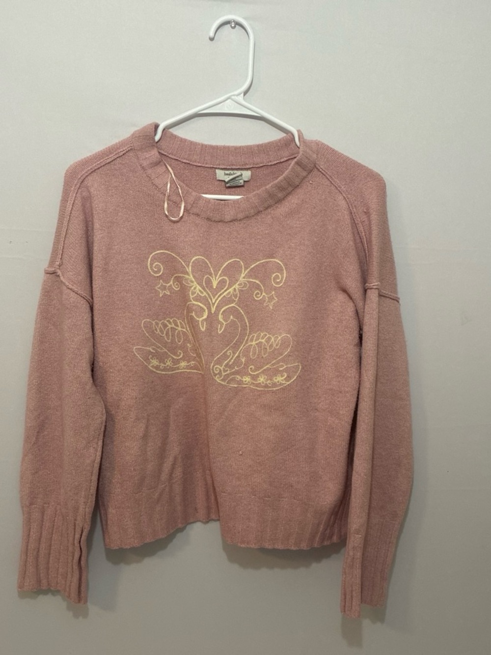 Haute Hippie Dusty Pink Crewneck Sweater with Cream Swan Motif